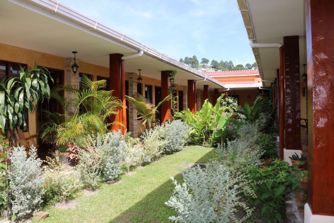 Posada Gema De Copan Santa Rosa de Copan Exterior photo
